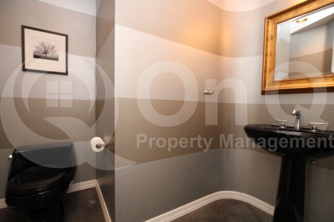 Building Photo - 5844 E Carefree Mountain Dr