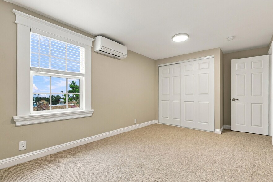 Building Photo - 4720 Del Monte Ave