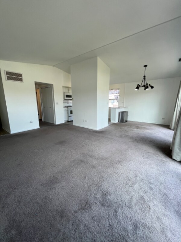 Building Photo - 5820 Wilshire Ct