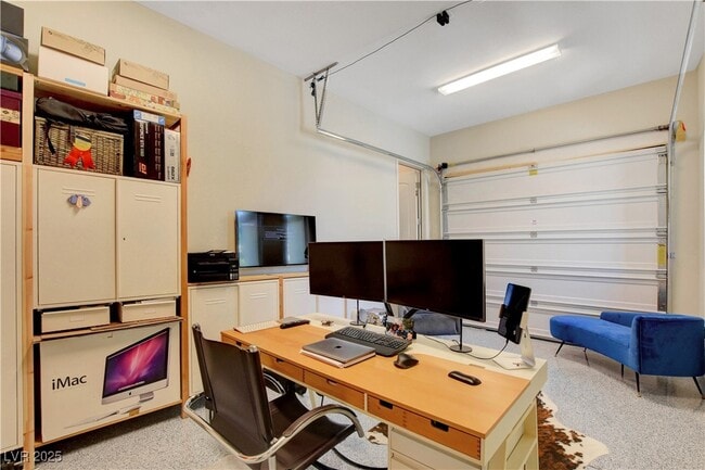 Building Photo - 116 Tarragona Breeze Ave
