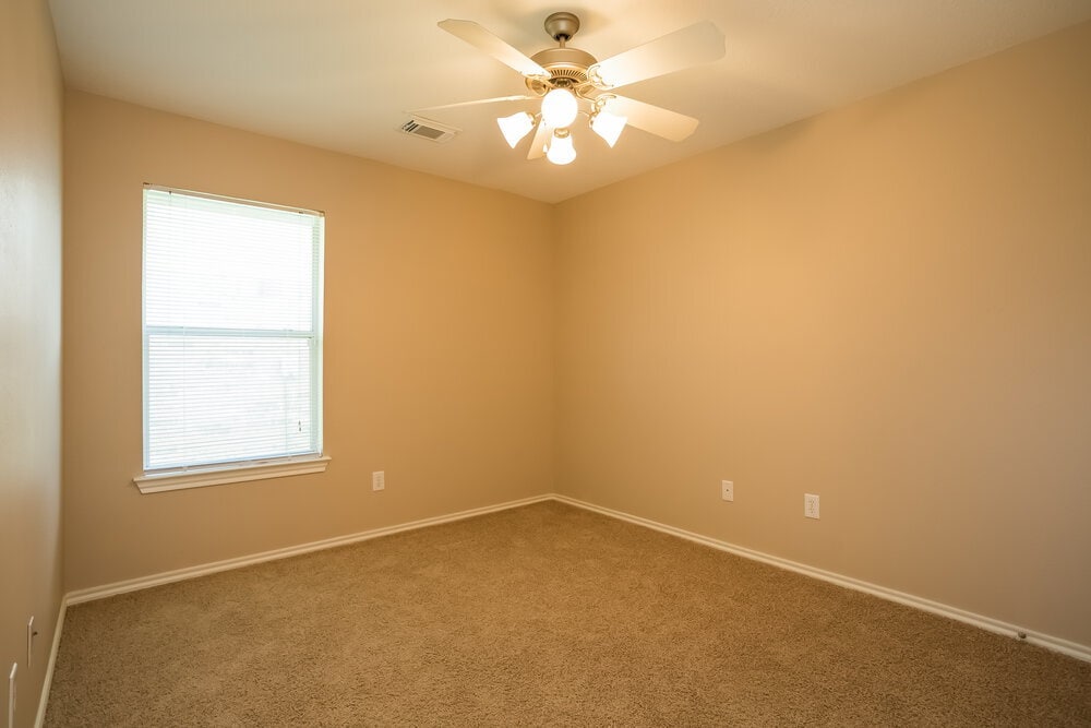 Building Photo - 6402 Bright Falls Ln