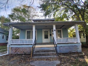 Building Photo - 9 State-S