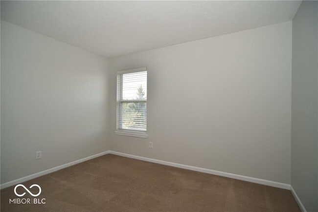 Building Photo - 5742 Cantigny Way N