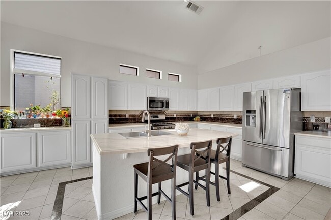 Building Photo - 1572 Bozeman Dr
