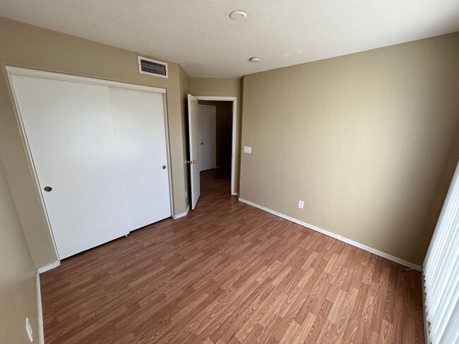 Building Photo - 3Bdm 2.5Ba Avondale Home with a Loft! *NO ...