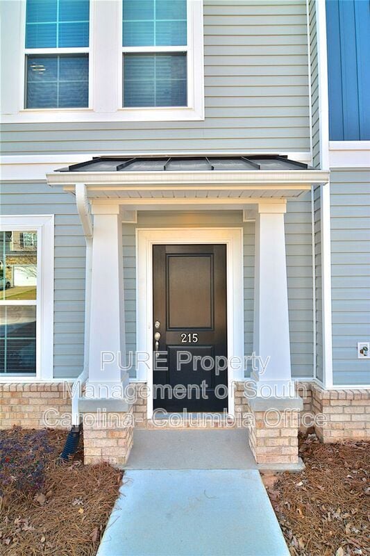 Building Photo - 215 Northwood St