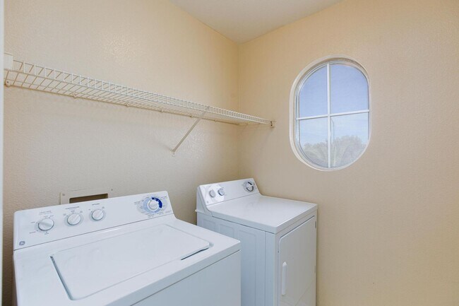 Building Photo - Las Vegas Pool Home Near Nellis AFB – 3 Bed / 2.5 Bath