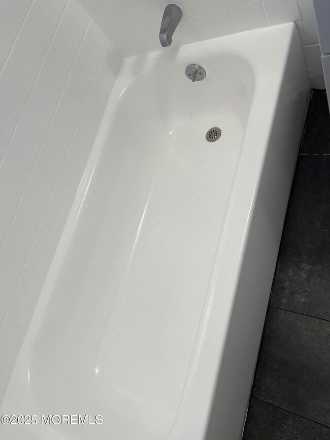 Building Photo - 59 Stonehurst Blvd