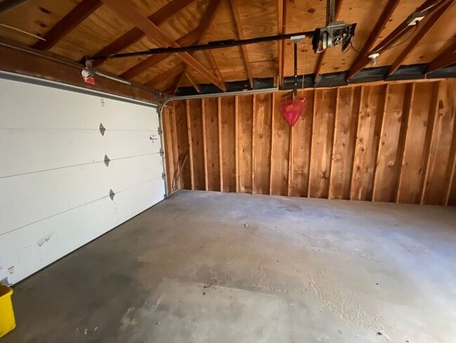 Building Photo - $1,800 | 2 Bedroom, 2.5 Bathroom Duplex | No Pets | Available for an August 1st, 2026 Move In!