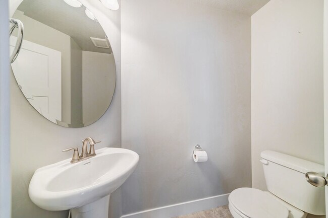 Building Photo - 13124 Tower Ridge Dr