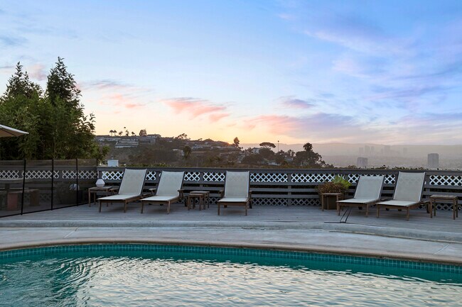 Sunset - 4557 Don Milagro Dr