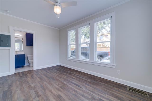 Building Photo - 715 S Jennings Ave