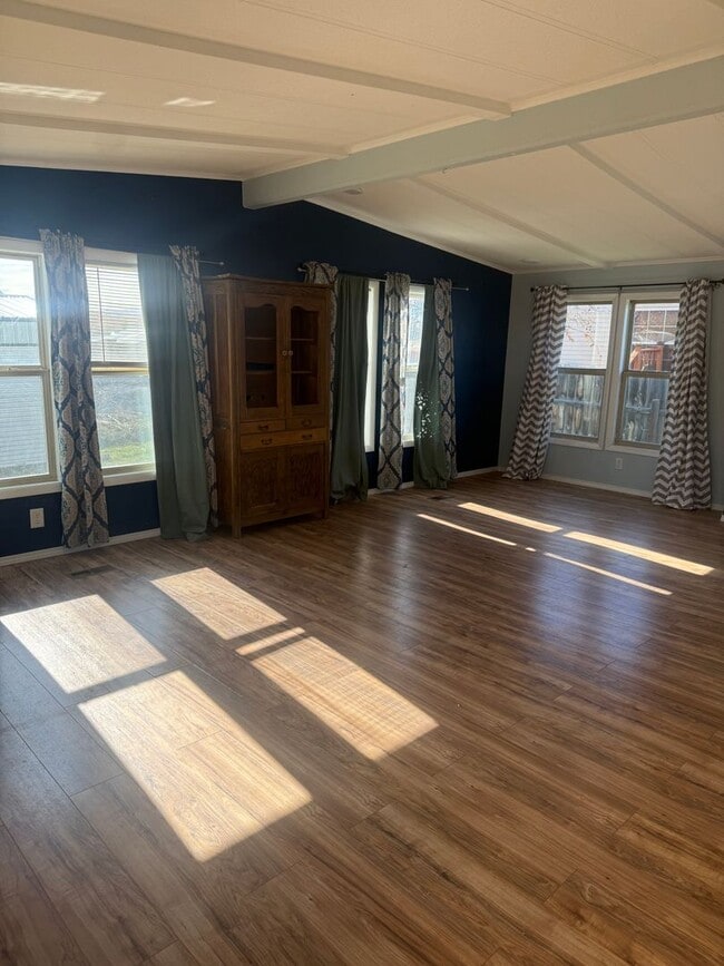 Building Photo - Spacious 3-Bedroom with Storage Shop & Off...