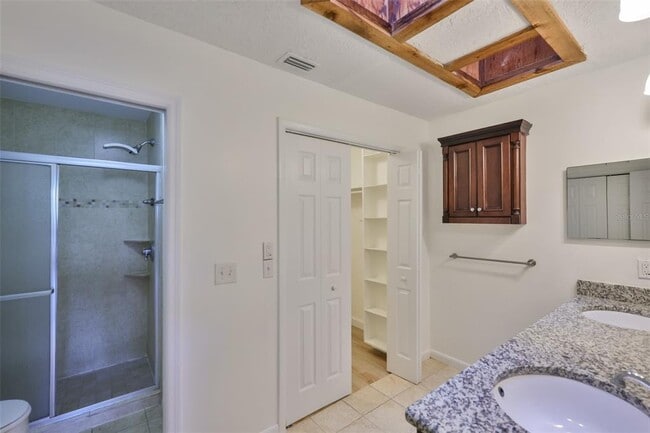 Building Photo - 13703 Sweetwater Cove Pl