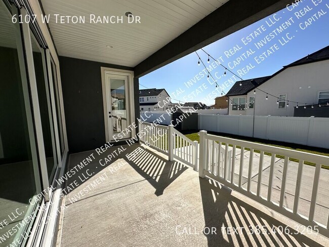 Building Photo - 6107 W Teton Ranch Dr