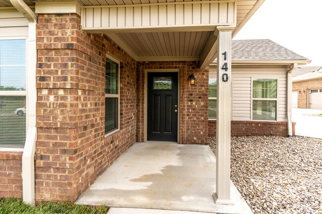 Building Photo - 180 Garden Gate Dr