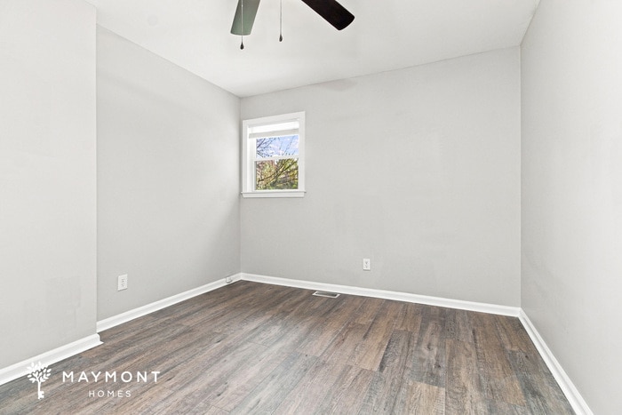 Building Photo - 3310 Jules Dr