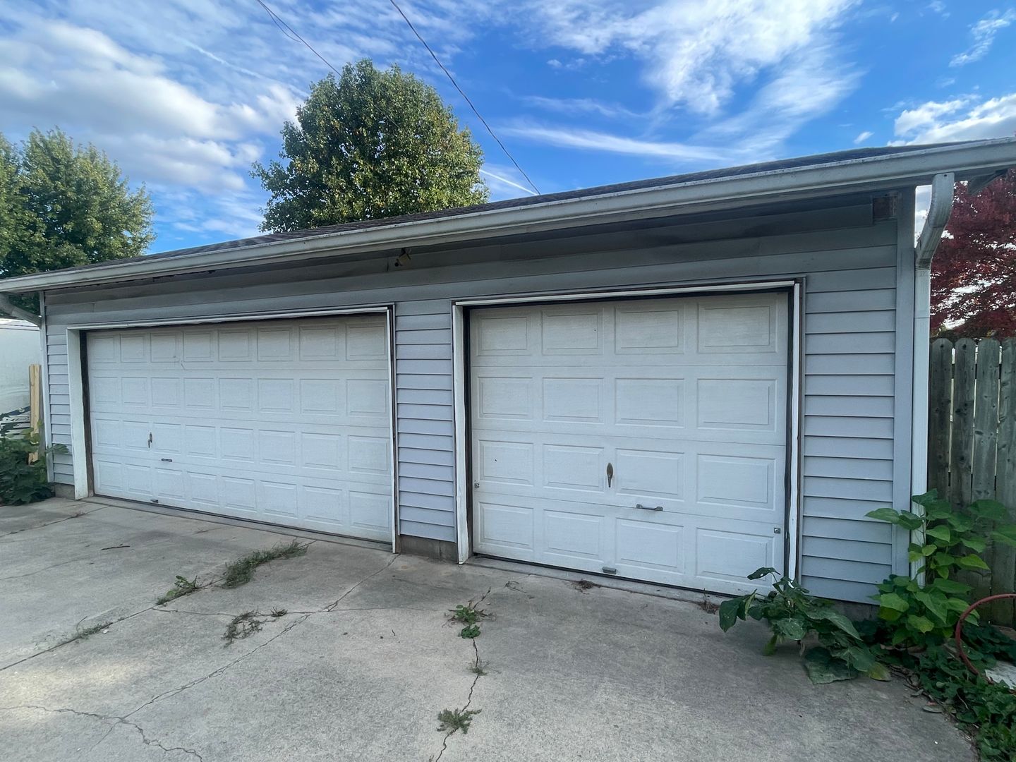 Building Photo - Coming Soon ! Large 2 BR single family hom...