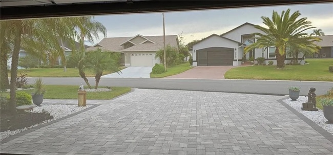Building Photo - 6059 Condor Dr