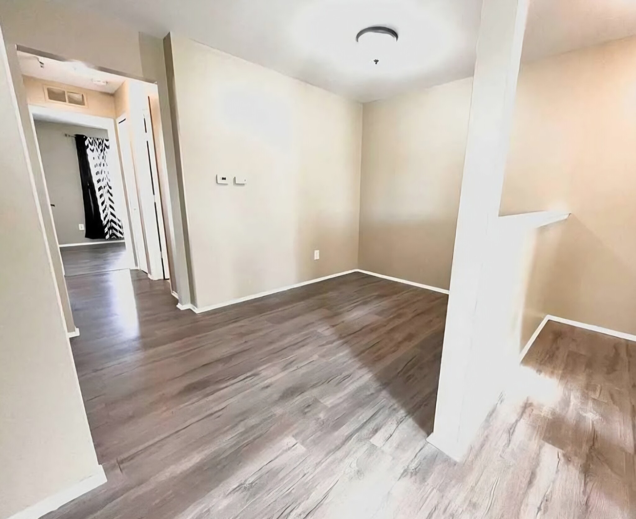 More photos - 15650 Stone Crossing Dr