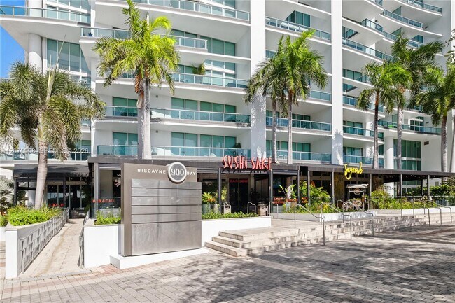 Building Photo - 900 Biscayne Blvd