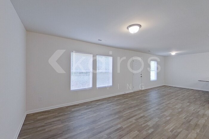 Building Photo - 2051 Country Pl