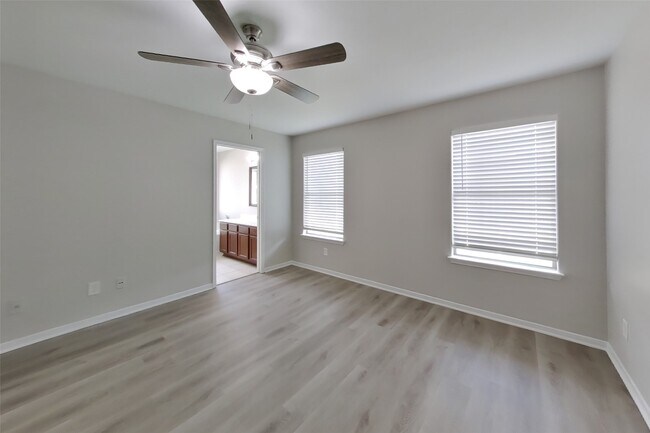 Building Photo - 21342 Bandera Ranch Lane
