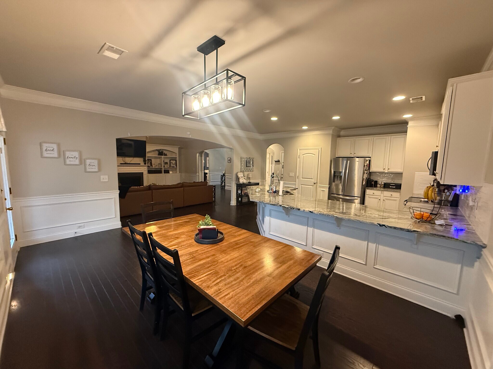 Building Photo - 121 Wild Hickory Cir