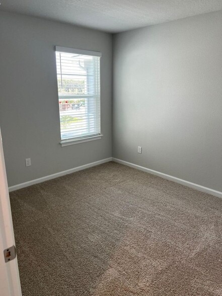 Building Photo - 4069 Cloud Hopper Wy