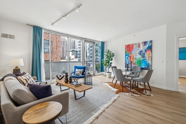 Primary Photo - 69 Clementina St