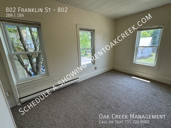 Building Photo - 802 Franklin St