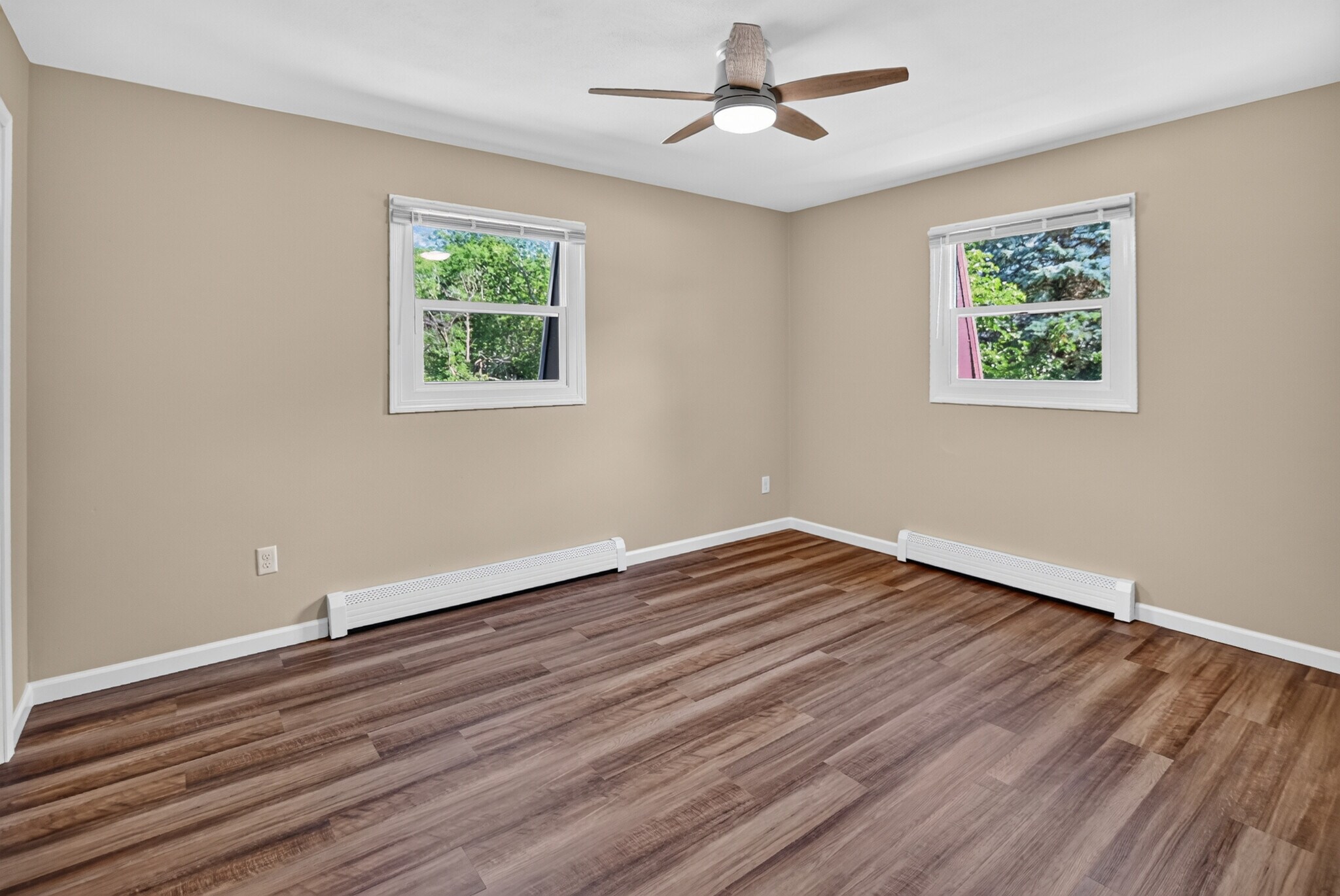 Building Photo - 5110 Pebblebrook Dr