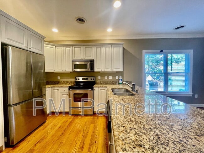 Building Photo - 1316 Pulaski St