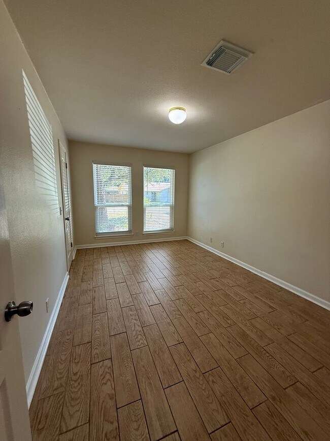 Building Photo - Beautiful home for Lease in Cedar Park, ba...