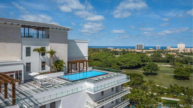Building Photo - 220 SE Mizner Blvd