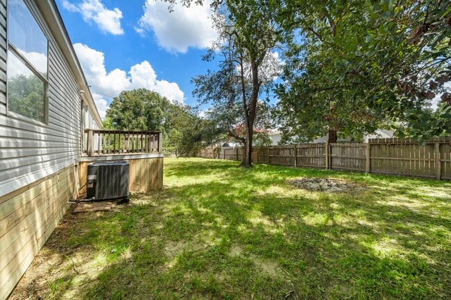 Building Photo - 16482 Pisces Rd