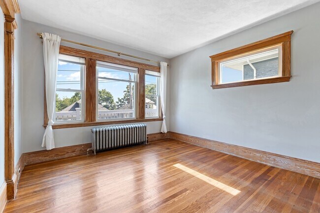 Building Photo - 84 Brayton Rd