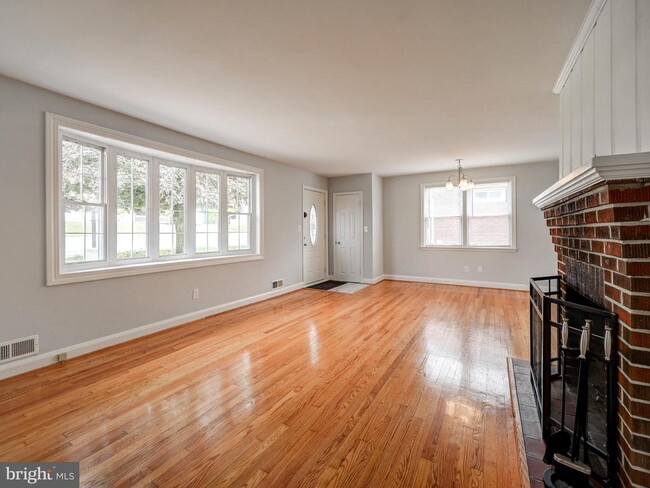 Building Photo - 3509 E Joppa Rd