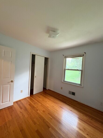 Building Photo - 5528 Galloway Cir