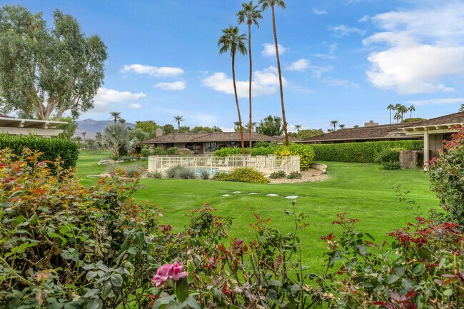 Building Photo - 31 Stanford Dr