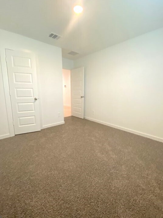 Building Photo - 1623 Fleetwood Crossing Dr