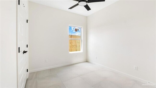 Building Photo - 2609 Bald Cypress Dr
