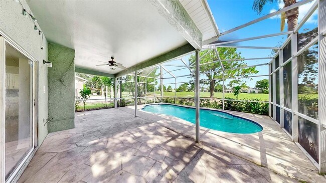 Building Photo - 11208 Sailbrooke Dr