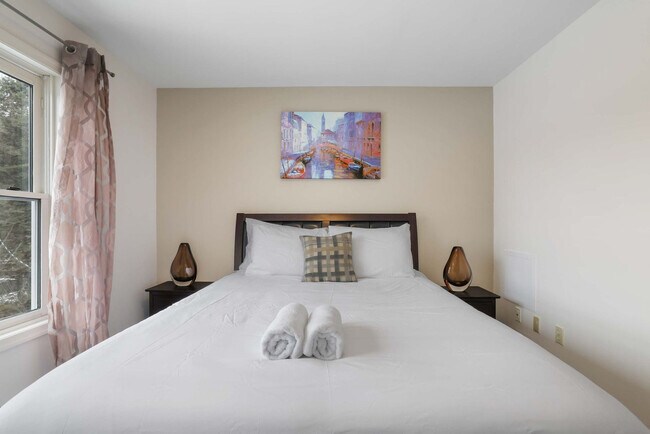 Building Photo - 153 Bull Run