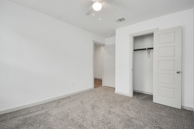 Building Photo - 7803 Golden Rubia Ln