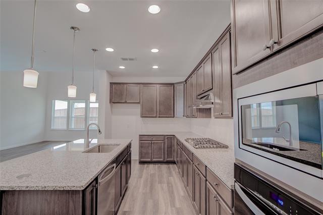 Building Photo - 1535 Echo Blf Dr