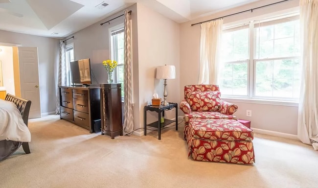 Building Photo - Beautiful 3 Bedroom in Hope Valley Farms