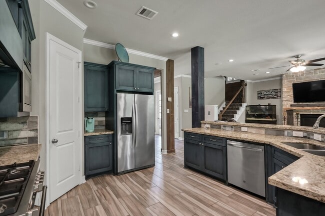 Building Photo - 409 Ridge Lake Scenic Dr