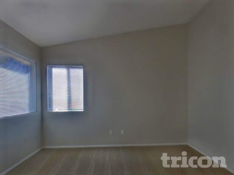 Building Photo - 44238 Gillan Ave