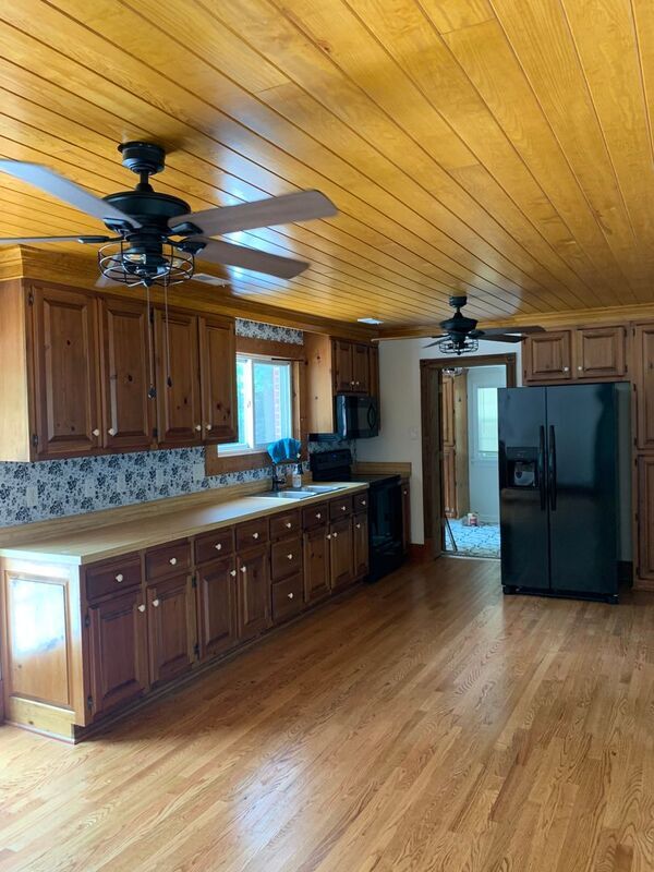 Building Photo - 5631 Swan Dr